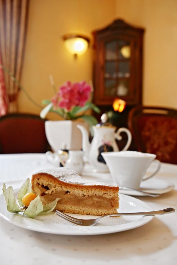 Rhoen Hotel Waldcafe St. Georg Staatsbad Brückenau Zewnętrze zdjęcie